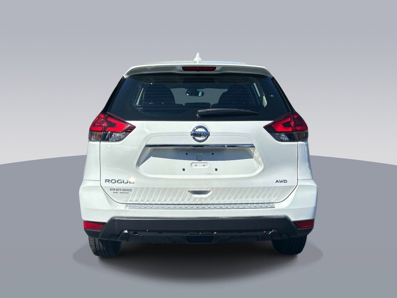 Used 2018 Nissan Rogue S AWD/4WD image 4