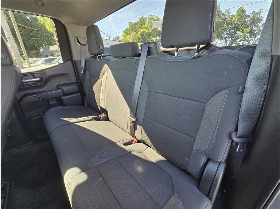 Used 2019 Chevrolet Silverado 1500 LT w/ All-Star Edition RWD image 9