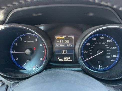 Used 2018 Subaru Outback 2.5i Premium AWD/4WD image 12