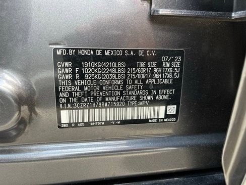 Used 2024 Honda HR-V EX-L image 11