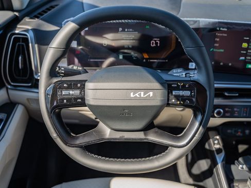 New 2026 Kia Sorento S w/ S Panoramic Sunroof Package image 18