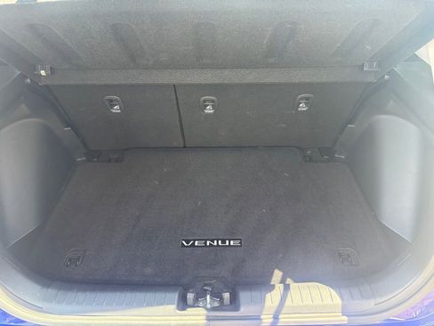 Used 2023 Hyundai Venue SEL w/ Cargo Package image 15