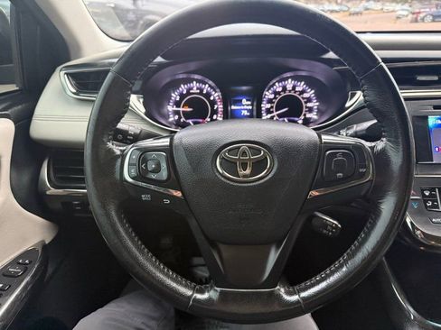 Used 2013 Toyota Avalon XLE image 16