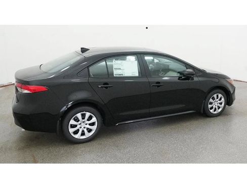 New 2026 Toyota Corolla LE FWD image 13