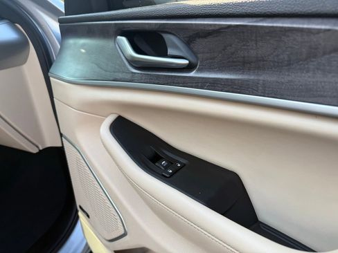 Used 2024 Jeep Grand Cherokee Limited 4xe image 20