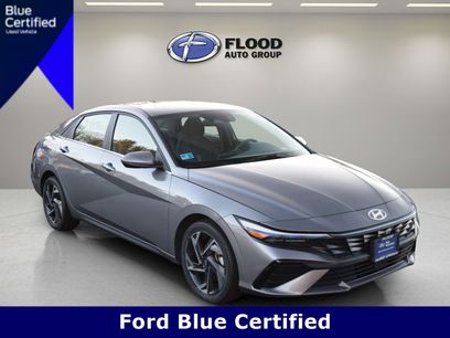 Used 2024 Hyundai Elantra SEL w/ Convenience Package