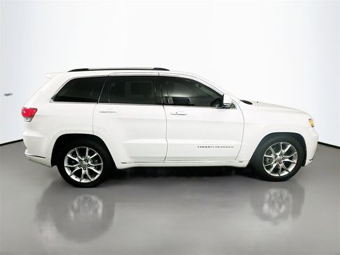 Used 2015 Jeep Grand Cherokee Summit w/ Platinum Series Group image 8