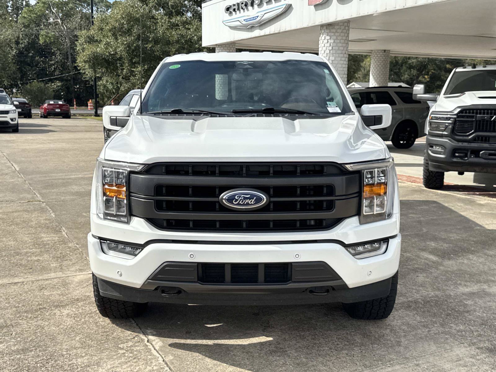 Used 2023 Ford F150 Lariat AWD/4WD image 2