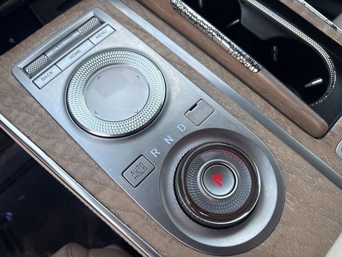 Used 2021 Genesis GV80 2.5T w/ Advanced Package 02 image 21