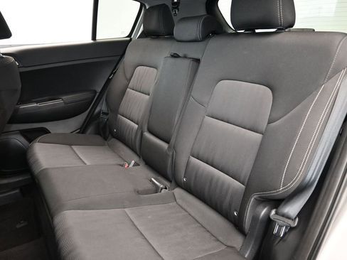 Used 2020 Kia Sportage LX image 29