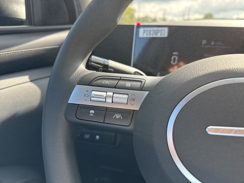 New 2026 Hyundai Tucson SEL image 32