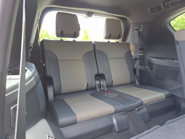 New 2026 Lexus LX 700h Overtrail w/ Accessory Package (Z1) AWD/4WD image 15