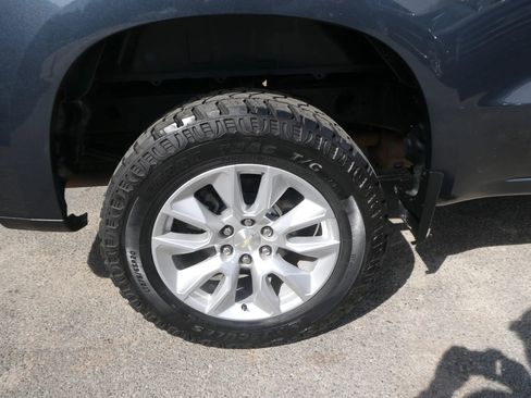 Used 2019 Chevrolet Silverado 1500 Custom w/ Custom Value Package image 28