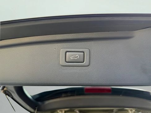 Used 2015 Subaru Outback 3.6R Limited AWD/4WD image 48
