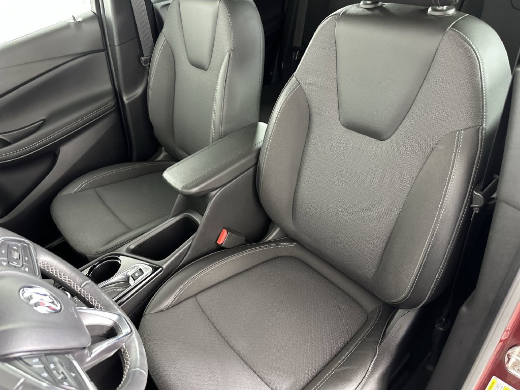 Used 2023 Buick Encore GX Preferred w/ Cold Weather Comfort Package FWD image 22