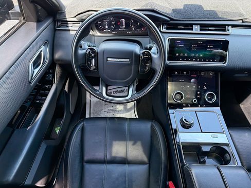Used 2019 Land Rover Range Rover Velar R-Dynamic SE AWD/4WD image 16