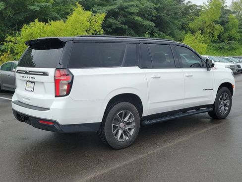 Used 2021 Chevrolet Suburban Z71 w/ Rear Media and Nav Package AWD/4WD image 3