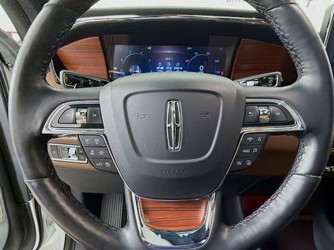 Certified 2024 Lincoln Navigator L Reserve AWD/4WD image 13