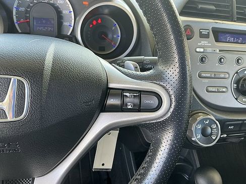 Used 2011 Honda Fit Sport image 19