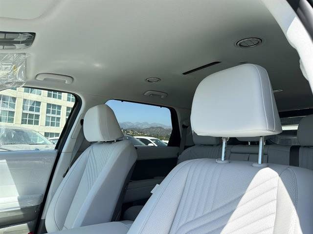 New 2026 Hyundai Palisade FWD Hybrid image 17