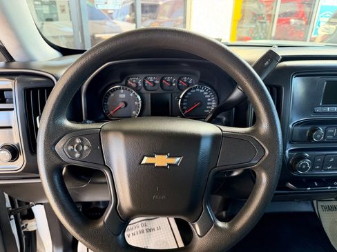 Used 2017 Chevrolet Silverado 1500 W/T w/ Trailering Package image 9