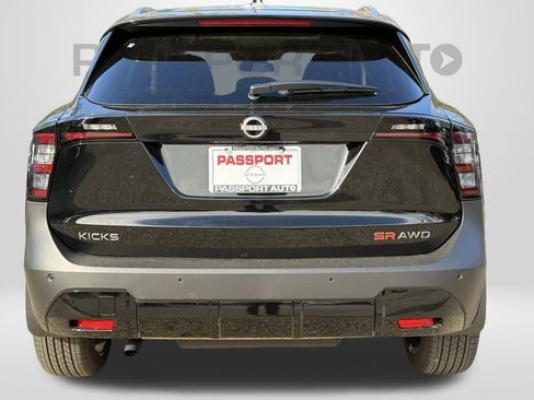New 2026 Nissan Kicks SR w/ SR Premium Package image 5