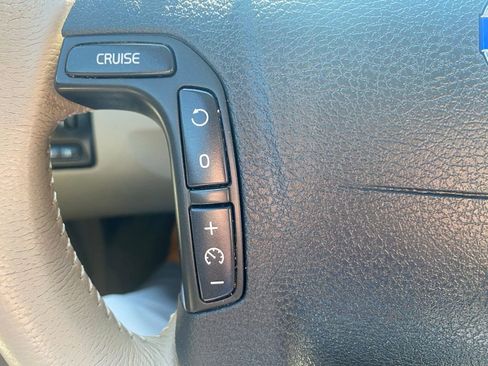 Used 2007 Volvo XC70 image 18