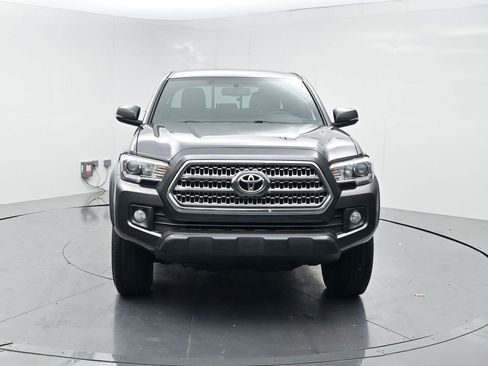Used 2016 Toyota Tacoma TRD Off-Road w/ Towing Package RWD image 20