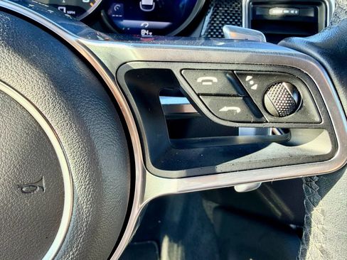 Used 2017 Porsche Macan GTS image 33