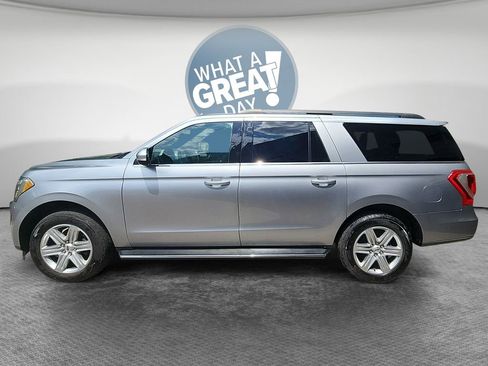 Used 2020 Ford Expedition Max XLT w/ Equipment Group 202A AWD/4WD image 8
