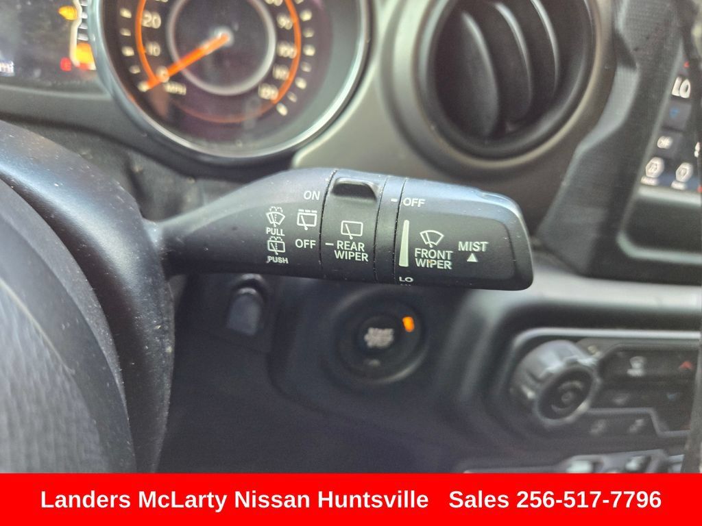 Used 2021 Jeep Wrangler Unlimited Sport AWD/4WD image 23