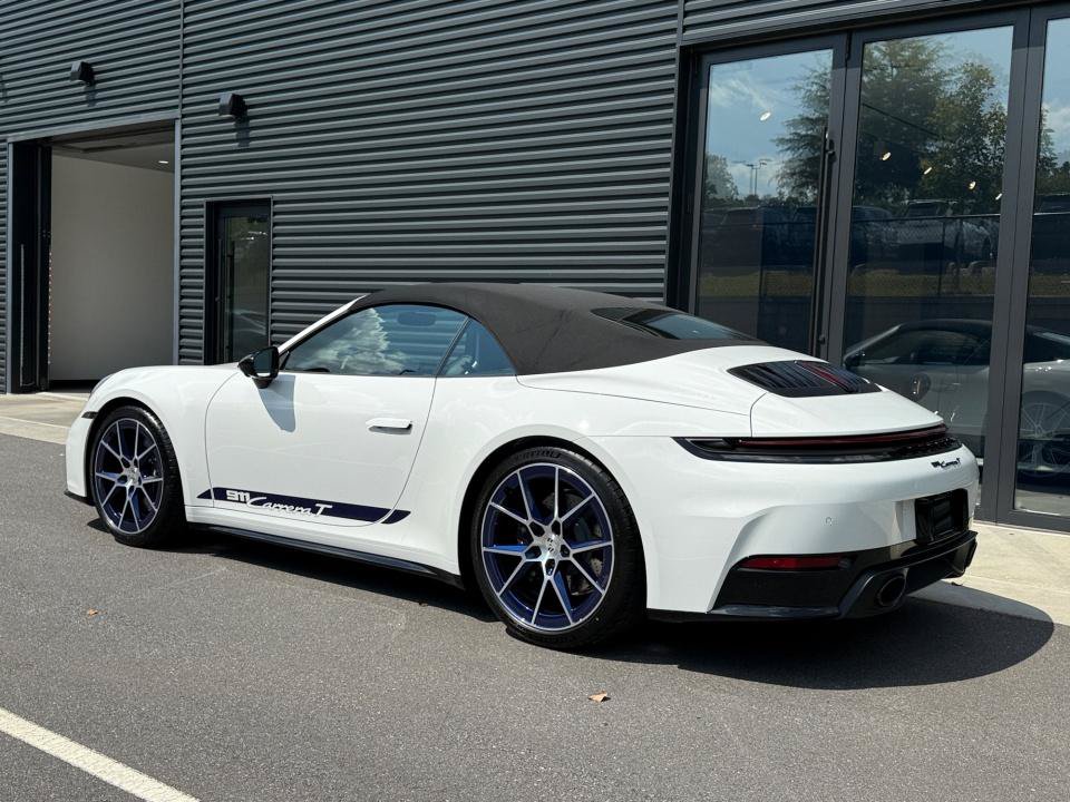 Certified 2026 Porsche 911 Carrera T RWD image 3