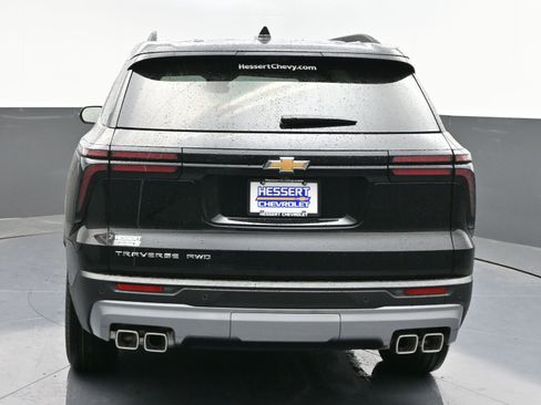 New 2026 Chevrolet Traverse LT w/ Driver Confidence Package AWD/4WD image 6