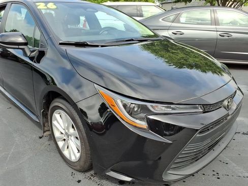 Used 2026 Toyota Corolla LE w/ LE Premium Package FWD image 7