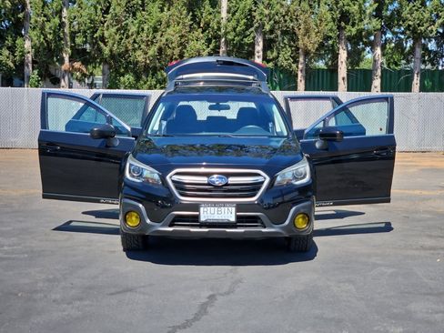 Used 2018 Subaru Outback 2.5i image 32