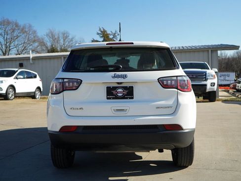 Used 2018 Jeep Compass Sport image 13