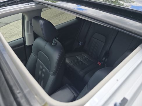 New 2027 Honda HR-V EX-L image 3