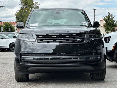 New 2026 Land Rover Range Rover Long Wheelbase SE AWD/4WD image 5