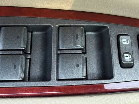 Used 2009 Lexus LS 460 RWD image 37