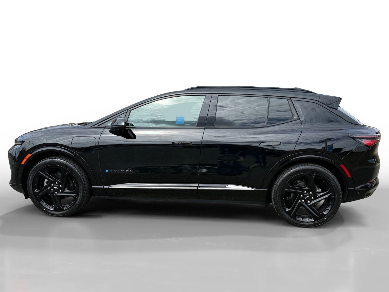 Used 2024 Chevrolet Equinox EV RS FWD image 2