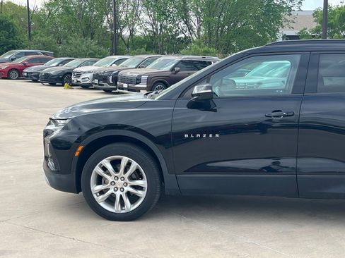 Used 2019 Chevrolet Blazer LT w/ Sun and Wheels Package image 7