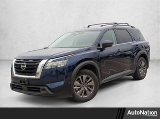 Used 2024 Nissan Pathfinder SV w/ SV Premium Package video 1