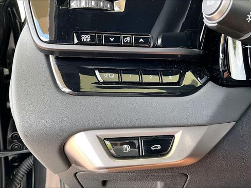 Used 2026 Lexus RX 350 Premium w/ Convenience Package FWD image 33