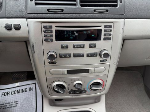 Used 2005 Chevrolet Cobalt LS w/ Preferred Equipment Group image 12