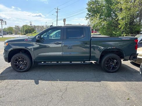 Used 2025 Chevrolet Silverado 1500 LT Trail Boss w/ Convenience Package II image 16