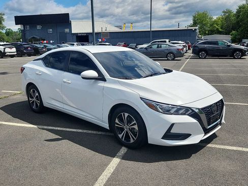 Certified 2023 Nissan Sentra SV FWD image 3