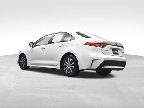 Used 2022 Toyota Corolla LE FWD image 29