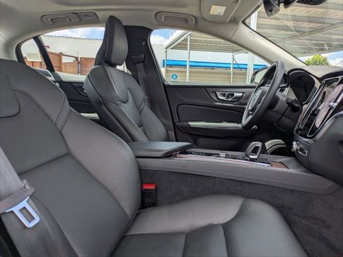 Used 2024 Volvo S60 B5 Plus w/ Climate Package FWD image 26