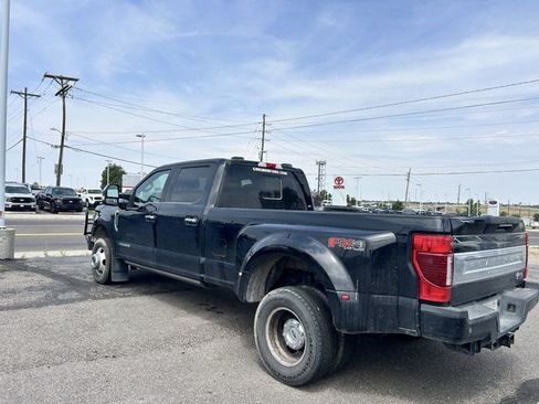 Used 2021 Ford F350 Platinum AWD/4WD image 3