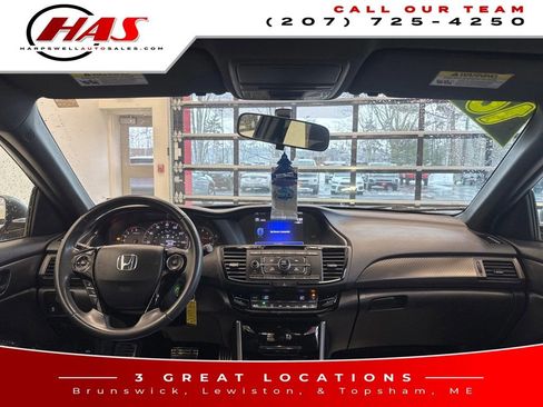 Used 2016 Honda Accord Sport image 12